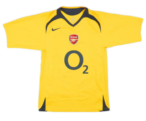 Arsenal 2005/06 (Away Shirt)